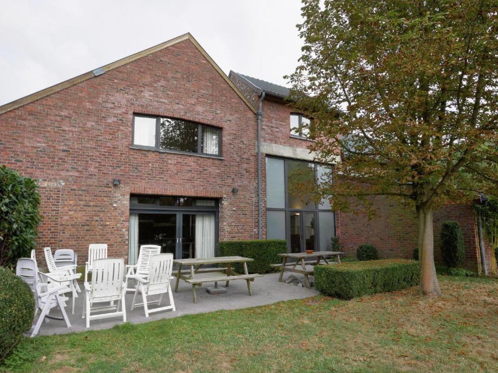 Het Bloesemklooster Relais Hotell Sint-Truiden Exteriör bild