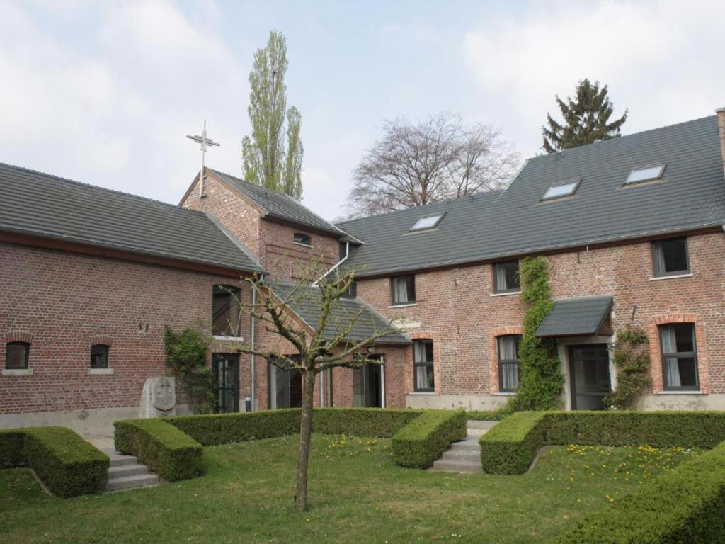 Het Bloesemklooster Relais Hotell Sint-Truiden Exteriör bild